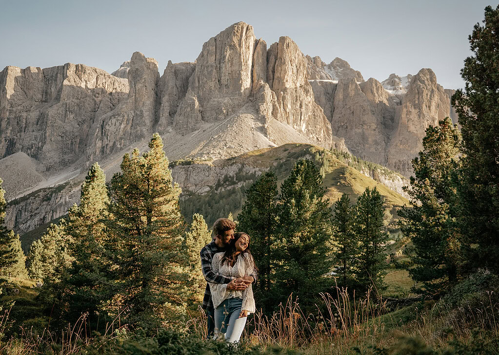 Casey & Ryan • Golden hour Forever • A dreamy Dolomites Anniversary Shoot
